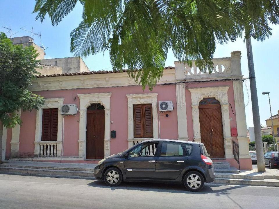 Pink Liberty House Villa Santa Croce Camerina Eksteriør billede